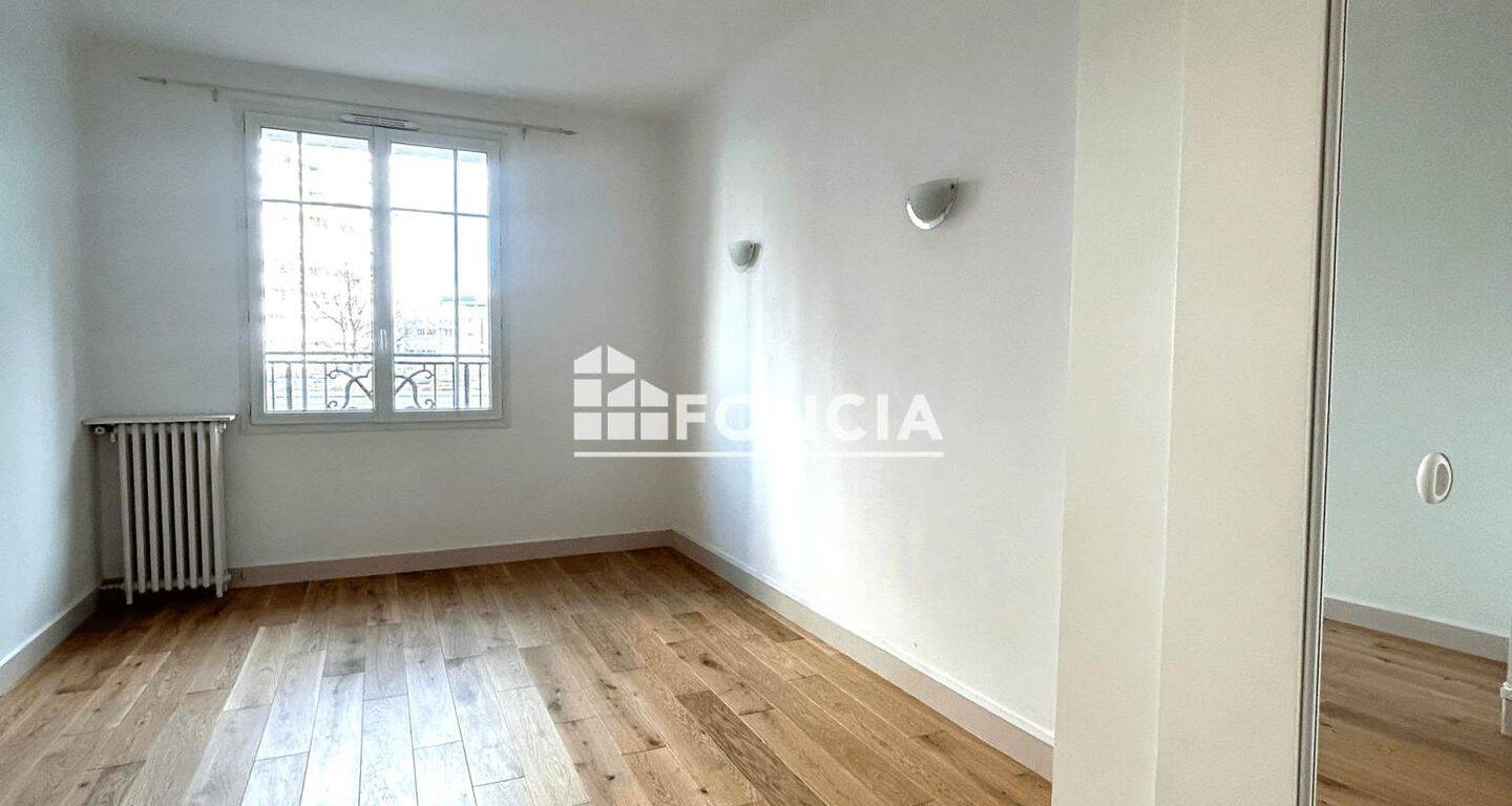 Appartement 1 pièce 42 m² · à Paris 12ème Arrondissement · 41,6 m² · 1 230 €