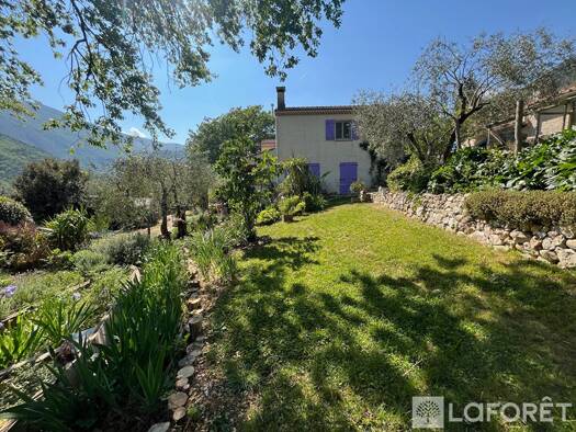 Maison à vendre 459 000 € 4 pièces 3 chambres 128,6 m² 3 560 m² de terrain Roquesteron 06910