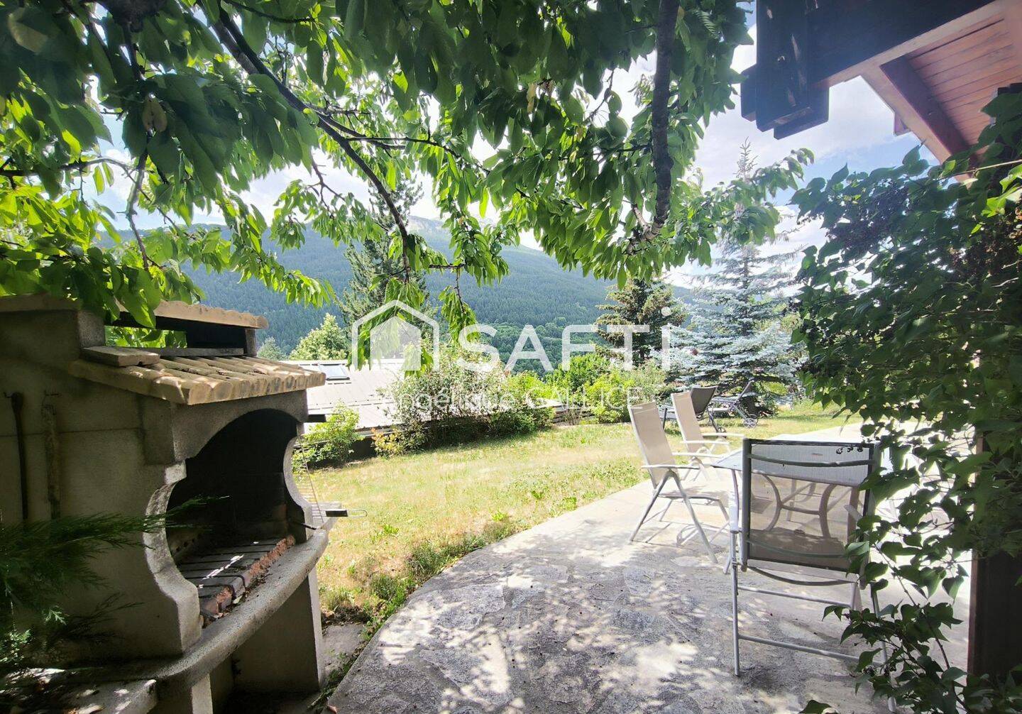 Maison 5 pièces 167 m² · à Briançon · 167 m² · 650 000 €