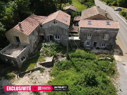 Maison à vendre 119 000 € 9 pièces 4 chambres 244 m² 250 m² de terrain Barnas 07330