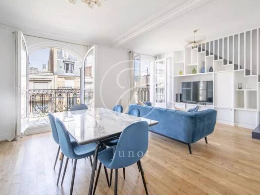 Appartement à louer 4 640 € 5 pièces 3 chambres 129,3 m² Étage 6/6 Emeriau-Zola Paris 15ème arrondissement 75015