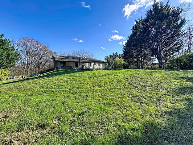 Maison de plain-pied à vendre 550 000 € 6 pièces 4 chambres 146 m² 2 113 m² de terrain Pin-Balma 31130