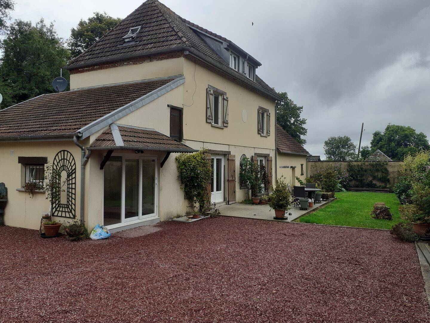 Maison 4 pièces 145 m² · à Avesnes-en-Val · 145 m² · 194 000 €