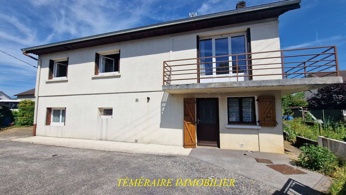 Maison 9 pièces 148 m² · à Champagnole · 148 m² · 169 000 €