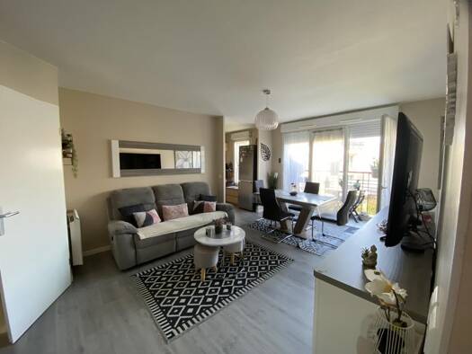 Appartement à louer 1 100 € 3 pièces 2 chambres 62 m² Étage 2/4 Gate Vigne Mantes-la-Jolie 78200