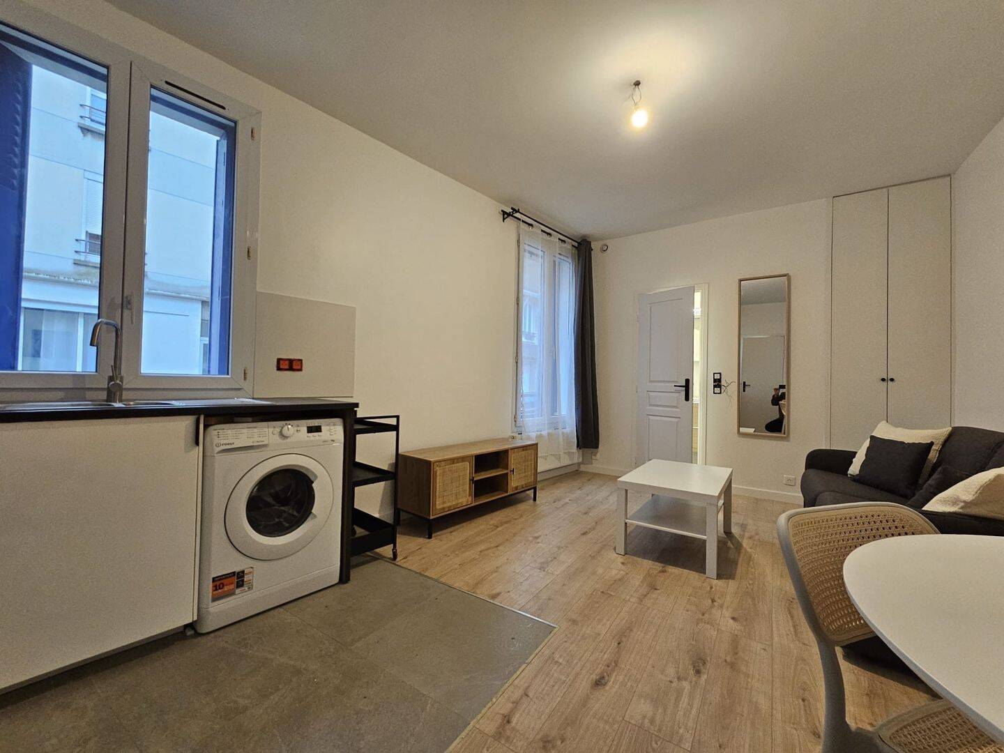 Appartement 1 pièce 22 m² · à Gentilly · 21,9 m² · 800 €