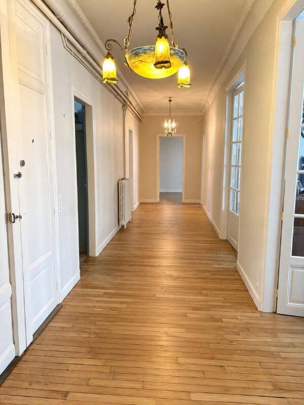 Appartement 7 pièces 146 m² · à Reims · 146 m² · 416 000 €