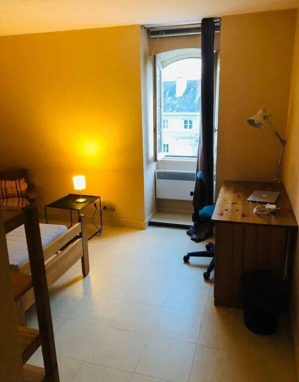 Appartement 1 pièce 22 m² · à Tours · 22 m² · 400 €