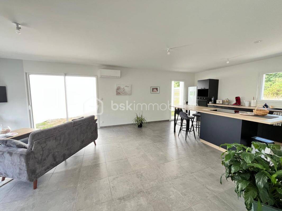 Maison 5 pièces 92 m² · à Villeneuve-en-Retz · 91,9 m² · 285 000 €