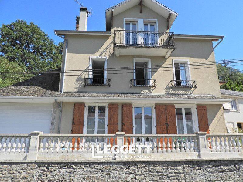 Maison 5 pièces 174 m² · à Uzerche · 174 m² · 166 500 €