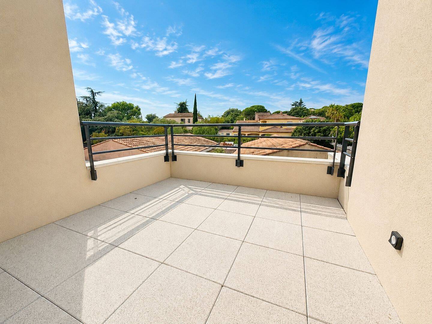 Appartement 2 pièces 45 m² · à Saint-Brès · 45 m² · 222 000 €