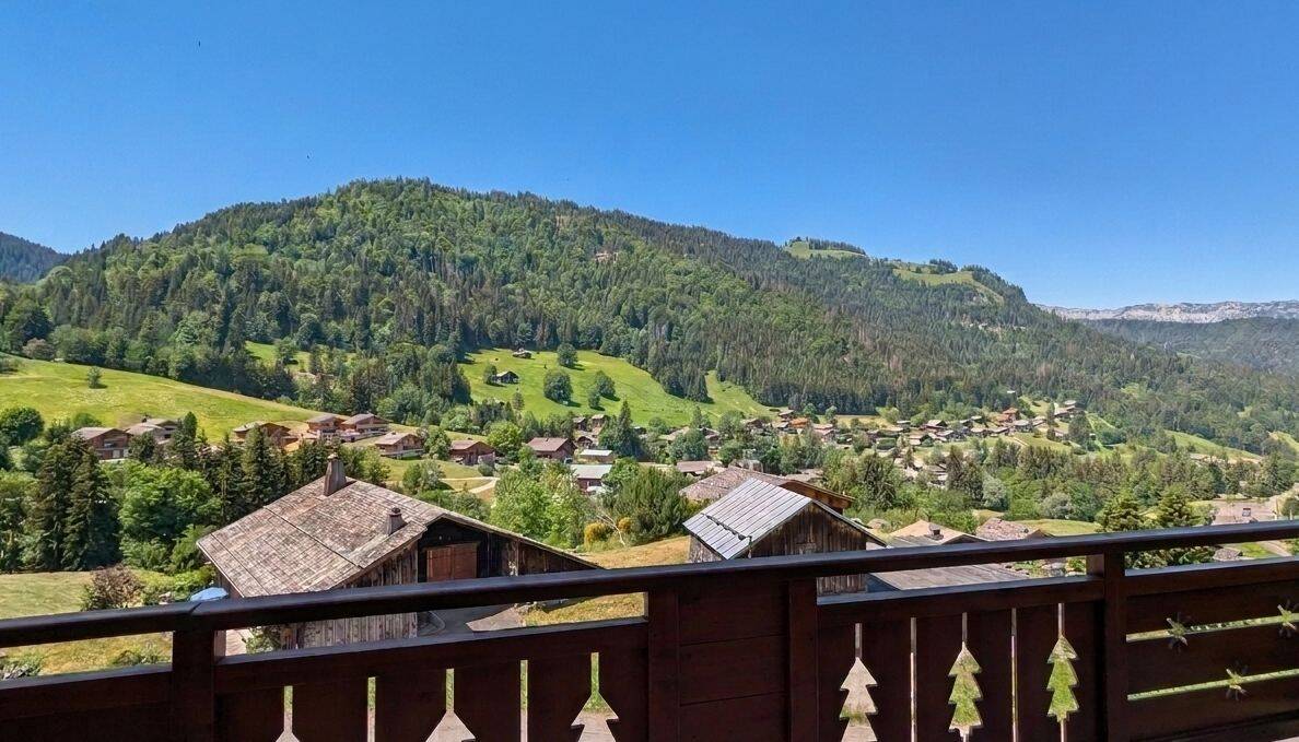 Maison 11 pièces 207 m² · à La Clusaz · 207 m² · 1 975 000 €