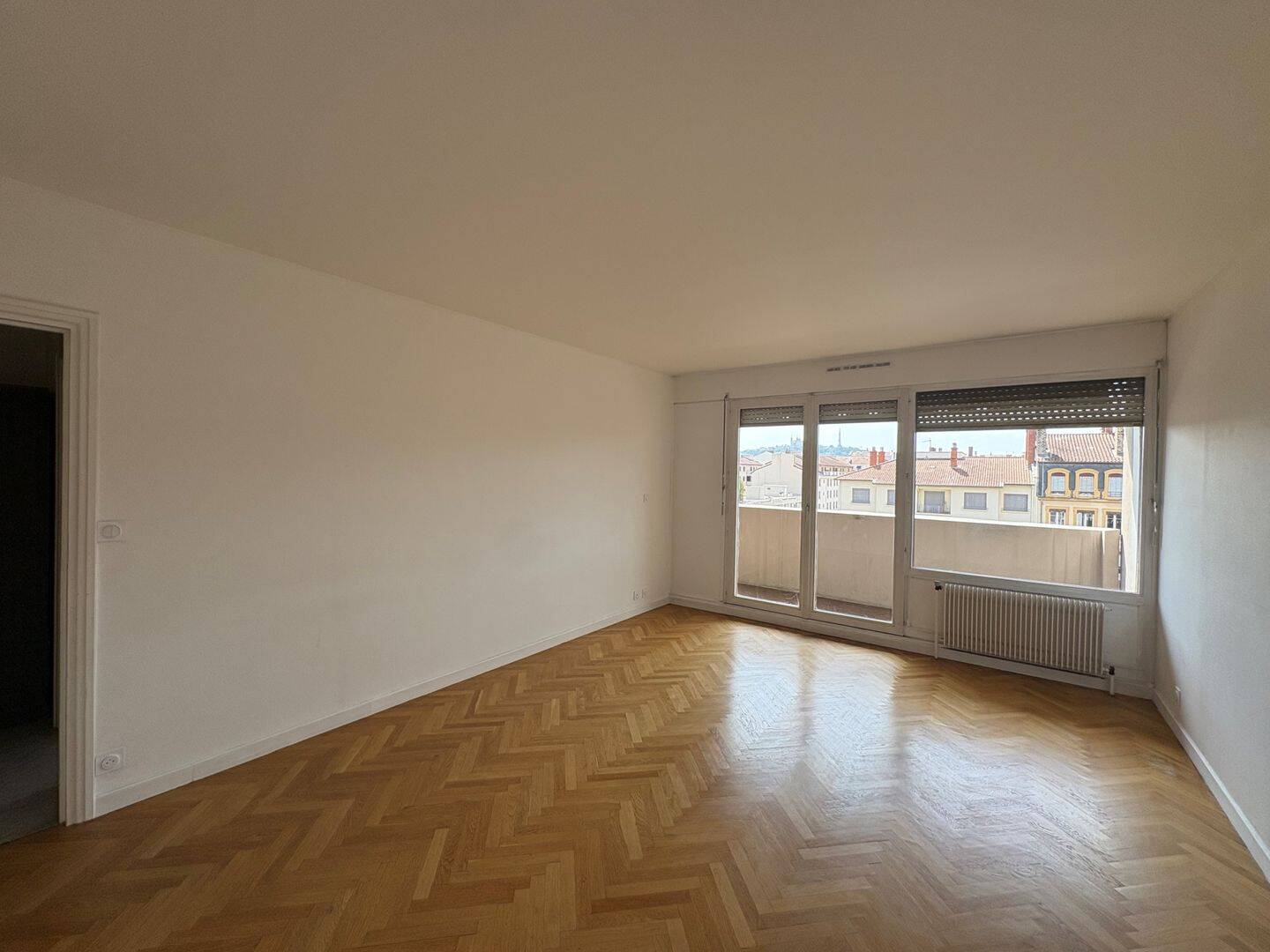 Appartement 1 pièce 40 m² · à Lyon 6ème Arrondissement · 39,7 m² · 896 €