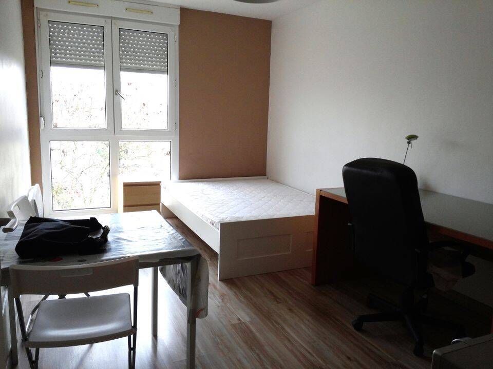 Appartement 1 pièce 21 m² · à Pau · 21 m² · 400 €