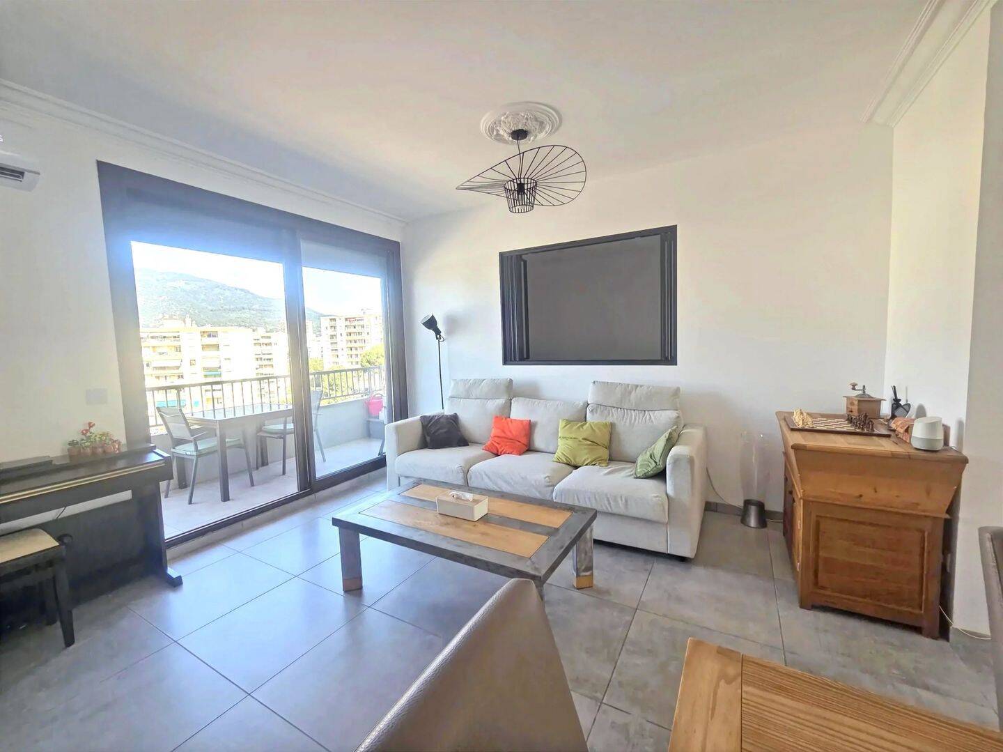 Appartement 4 pièces 81 m² · à Ajaccio · 81,3 m² · 325 000 €