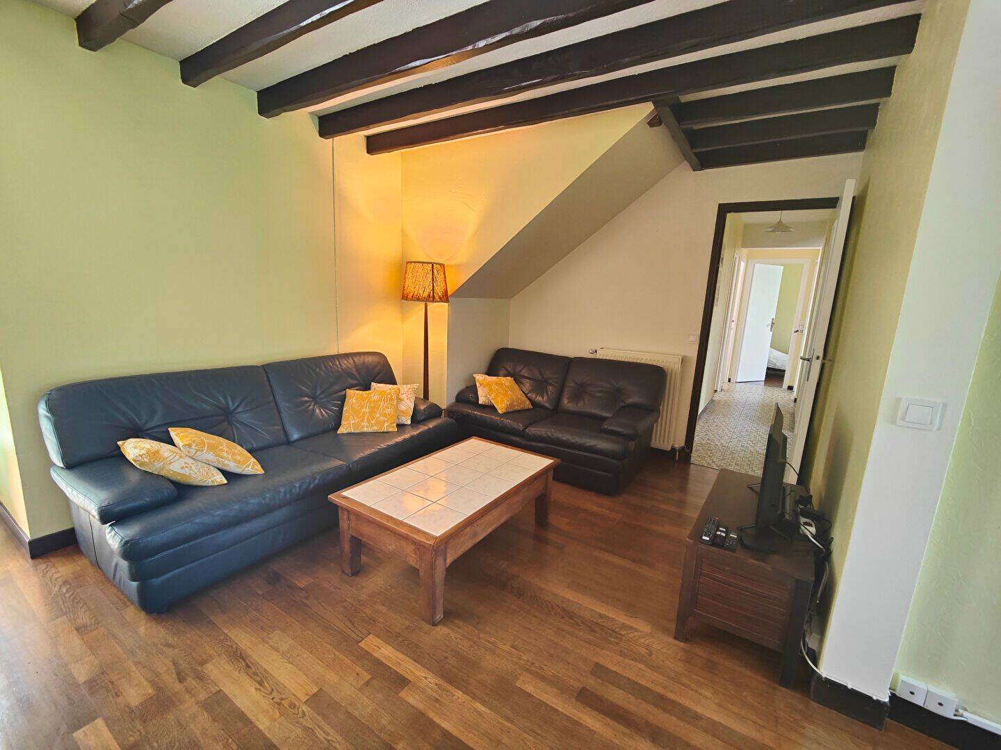 Appartement 4 pièces 79 m² · à Mortefontaine-en-Thelle · 79,3 m² · 970 €