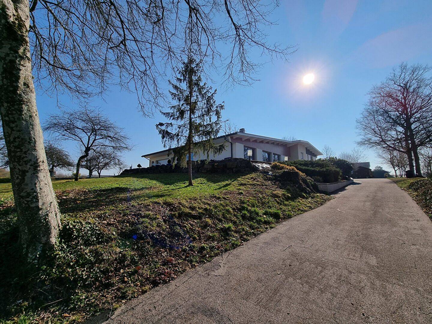 Maison 10 pièces 320 m² · à Neufchâteau · 320 m² · 585 000 €