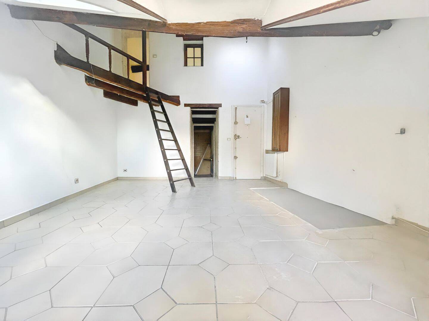Appartement 1 pièce 44 m² · à Paris 11ème Arrondissement · 44 m² · 279 000 €