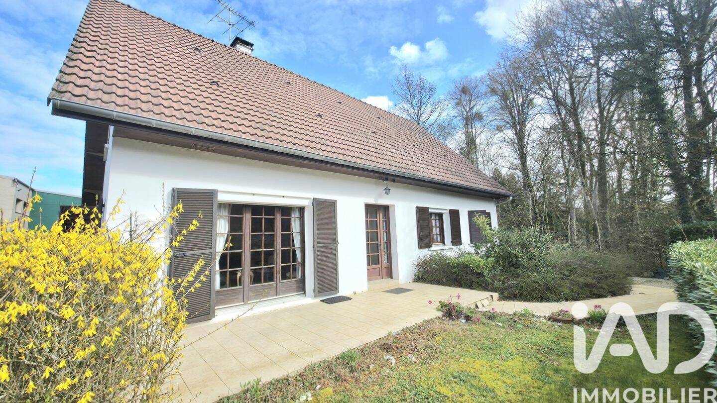 Maison 7 pièces 196 m² · à Chaumont · 196 m² · 209 000 €