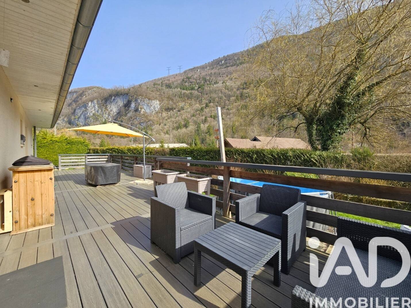 Maison 5 pièces 110 m² · à Saint-Thibaud-de-Couz · 110 m² · 342 000 €