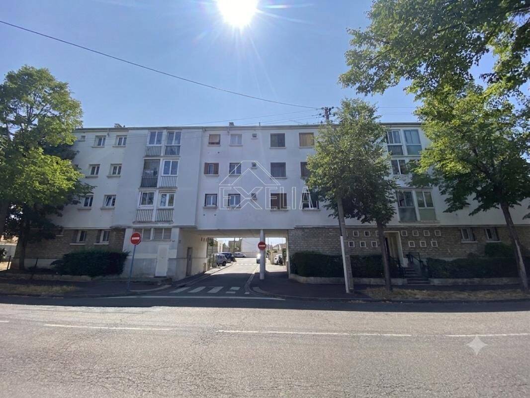 Appartement 3 pièces 56 m² · à Mantes-la-Jolie · 56 m² · 827 €
