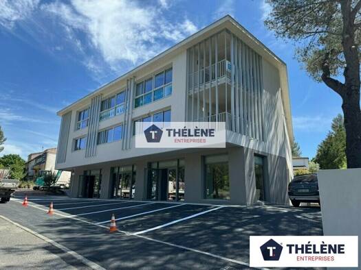 Espace bureau à louer 9 738 € 615 m² de bureaux divisible de 55 m² à 615 m² Est Nord Est et Sud Est Saint-Gély-du-Fesc 34980