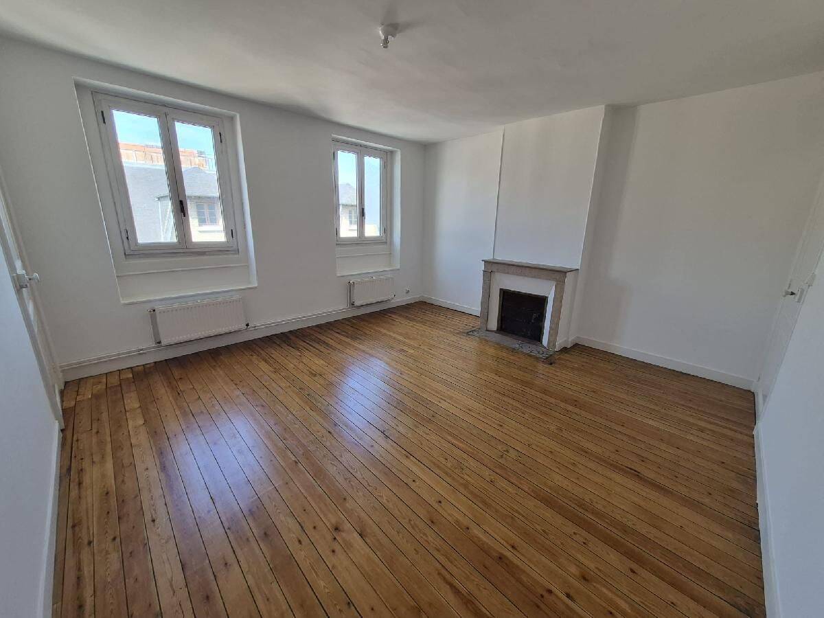 Appartement 4 pièces 105 m² · à Soissons · 105,4 m² · 765 €