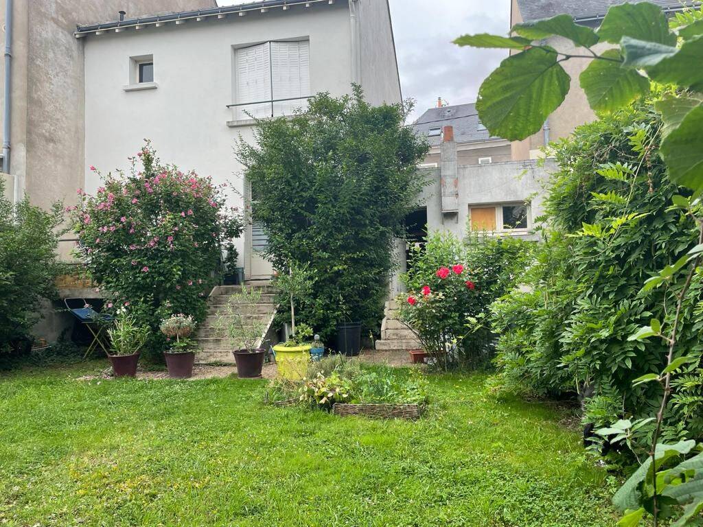 Maison 3 pièces 80 m² · à Tours · 79,5 m² · 1 020 €