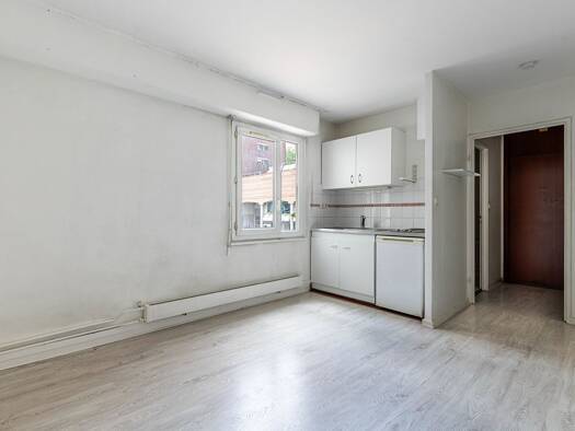 Appartement à vendre 160 500 € 1 pièce 20 m² 1er étage Flandre-Aubervilliers Paris 19ème arrondissement 75019