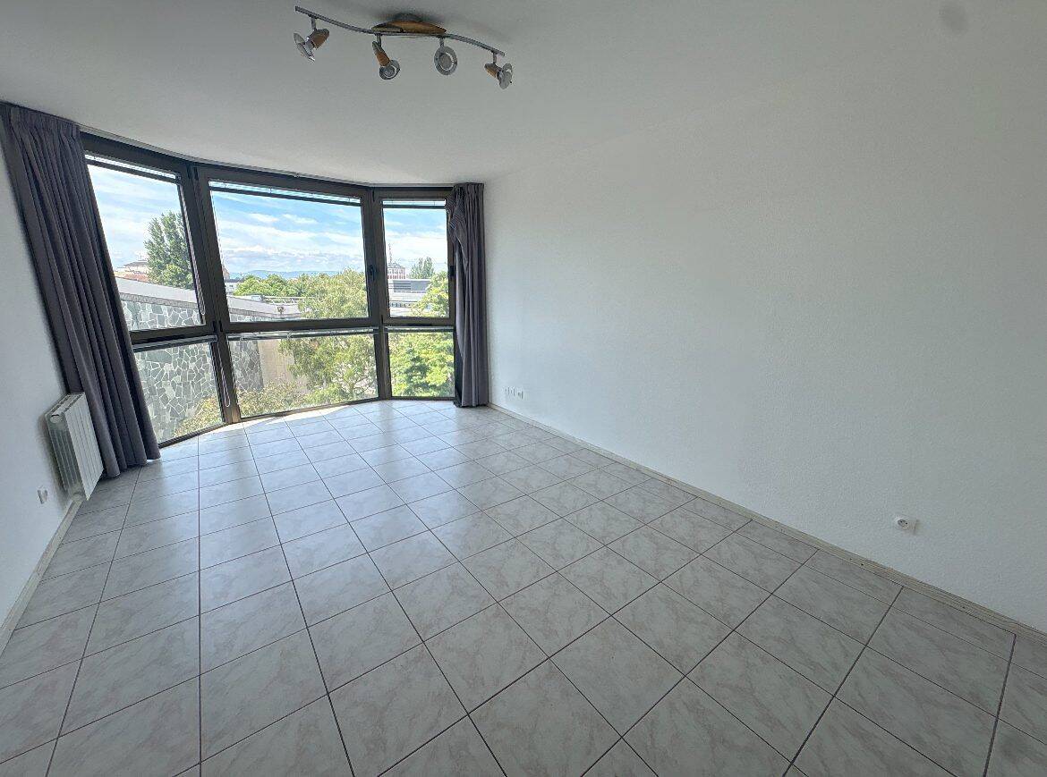 Appartement 2 pièces 49 m² · à Strasbourg · 48,5 m² · 765 €