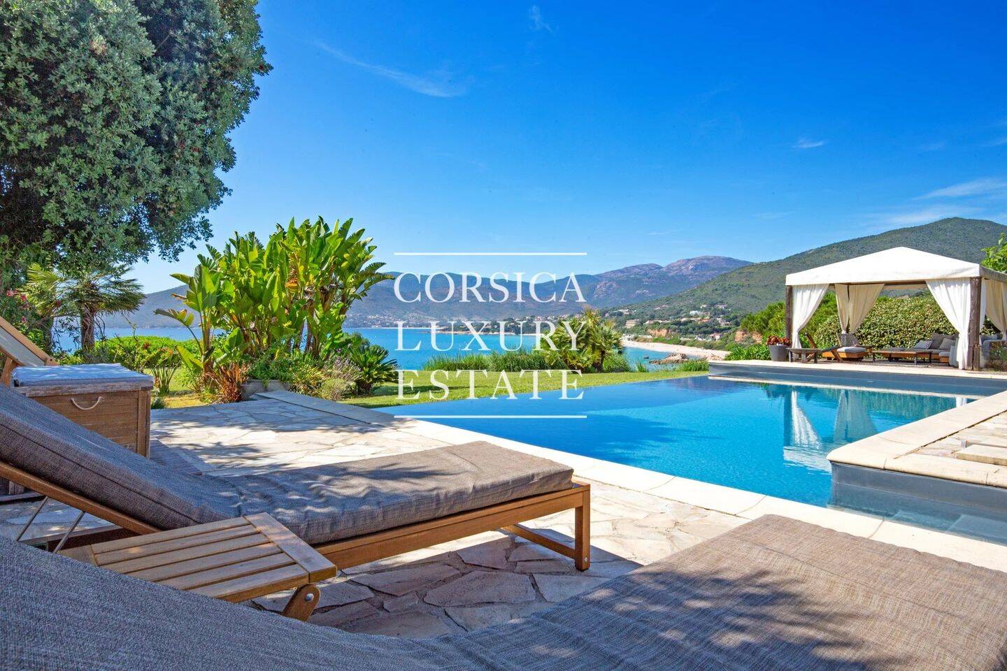 Maison 7 pièces 225 m² · à Coggia · 225 m² · 1 272 000 €