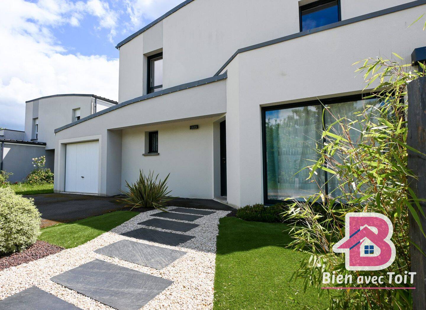 Maison 6 pièces 132 m² · à Saint-Georges-sur-Eure · 132 m² · 299 990 €