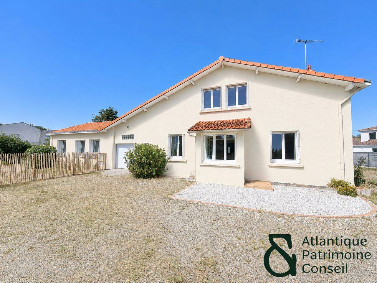 Maison 9 pièces 200 m² · à La Baule-Escoublac · 200 m² · 722 400 €