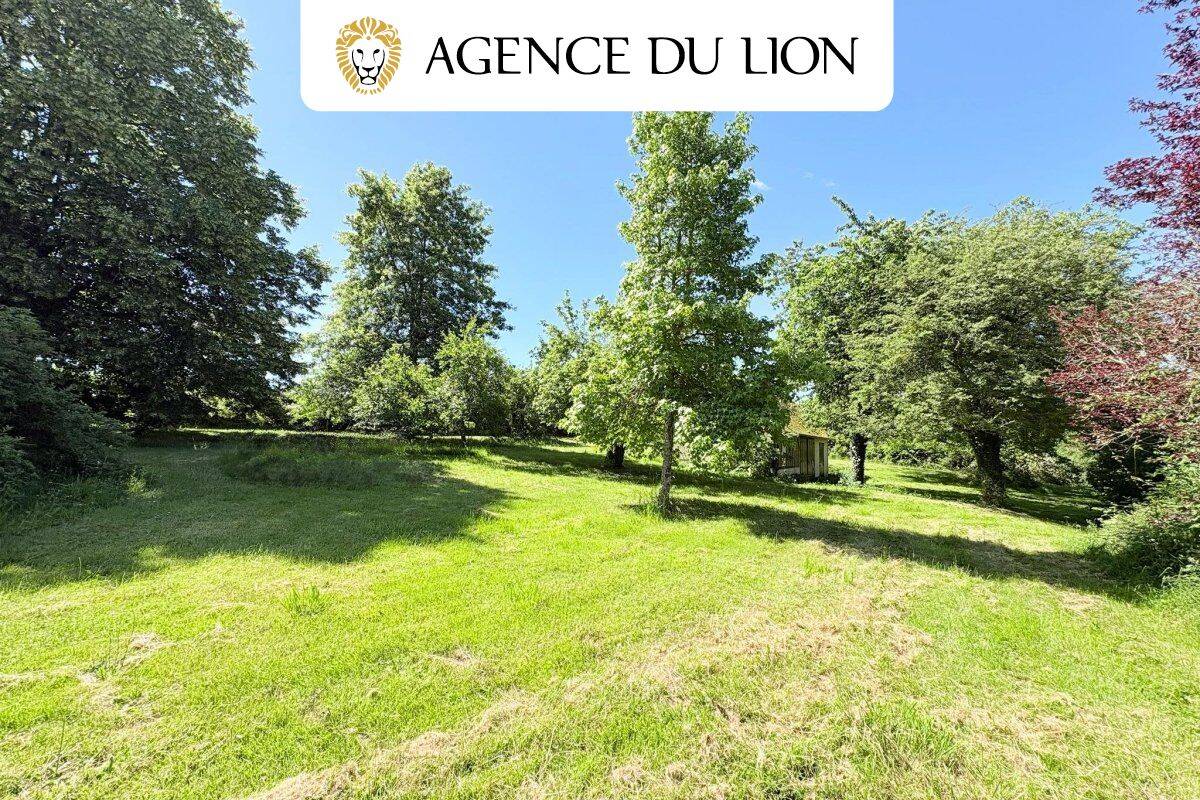 Maison 8 pièces 184 m² · à Senonches · 184 m² · 234 000 €