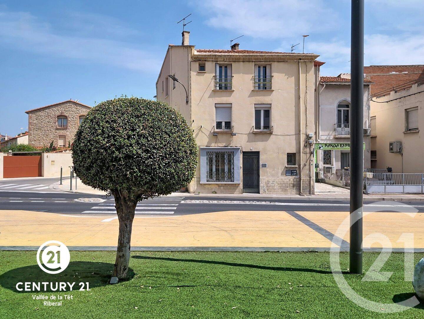 Maison 5 pièces 85 m² · à Saint-Estève · 85 m² · 144 000 €