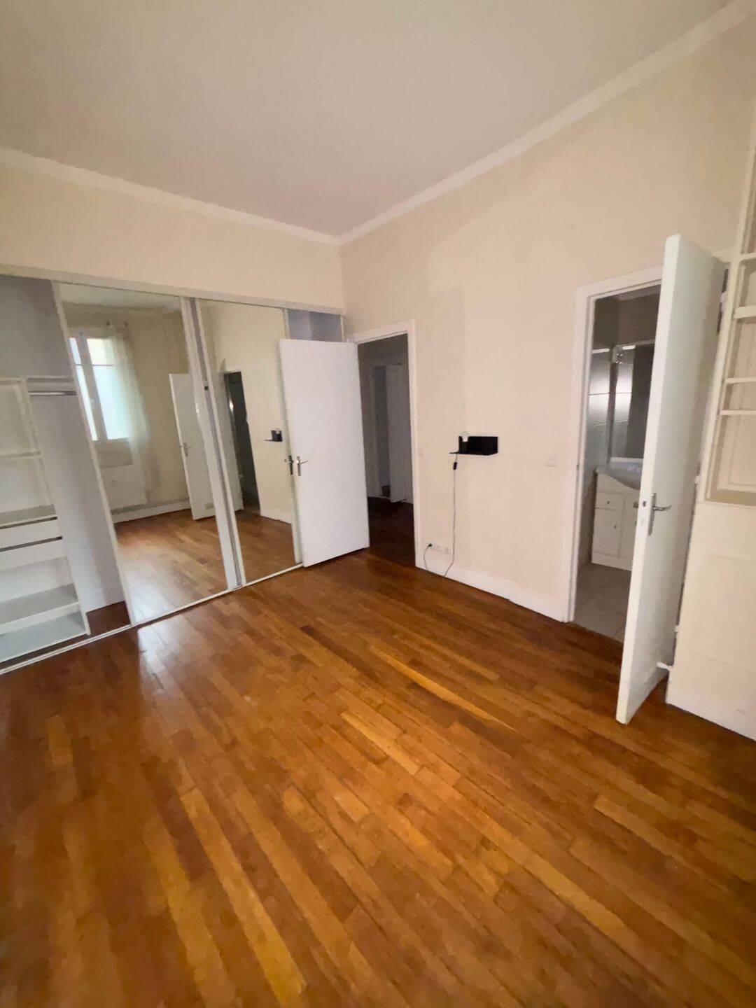 Appartement 2 pièces 43 m² · à Levallois-Perret · 43 m² · 1 435 €