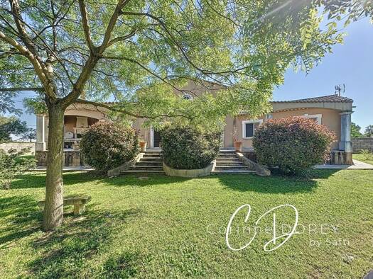 Villa à vendre 515 000 € 4 pièces 3 chambres 166 m² 1 680 m² de terrain Beauvoisin 30640