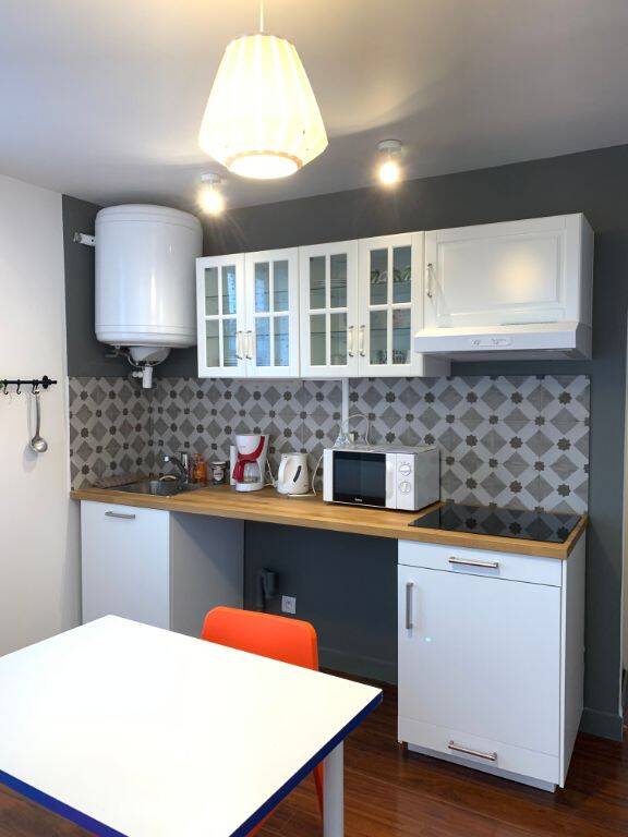 Appartement 1 pièce 28 m² · à Chatou · 27,5 m² · 705 €/mois