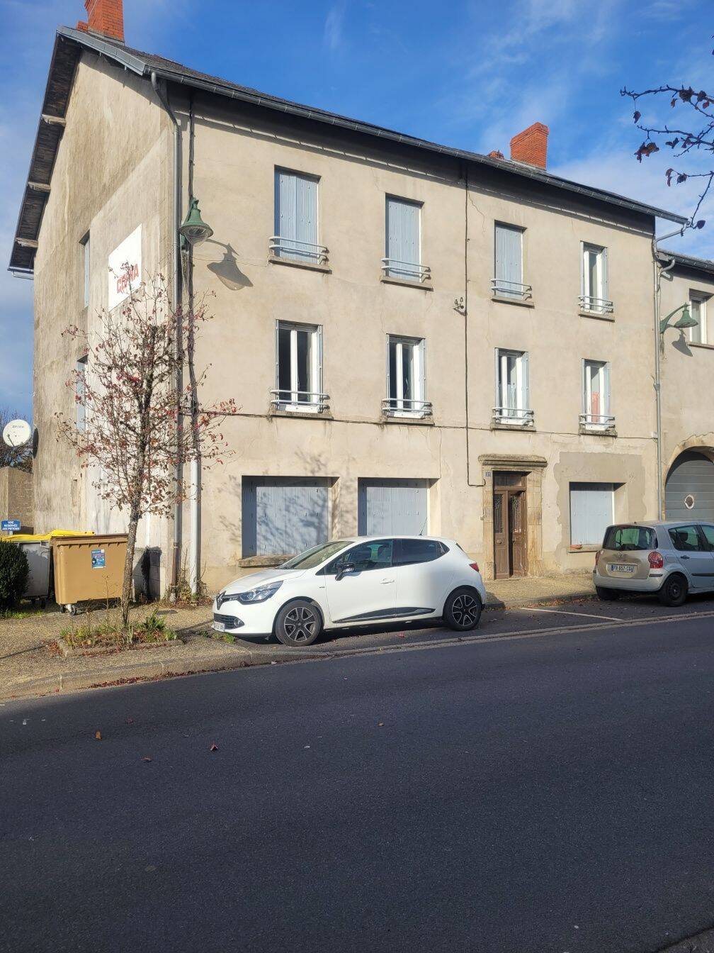 Immeuble de rapport 5 logements + potentiel d'extension Cent