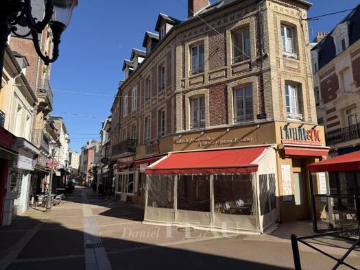 Maison de ville à vendre 777 000 € 5 pièces 4 chambres 121 m² Port Littoral-Ville Nord Trouville-sur-Mer 14360