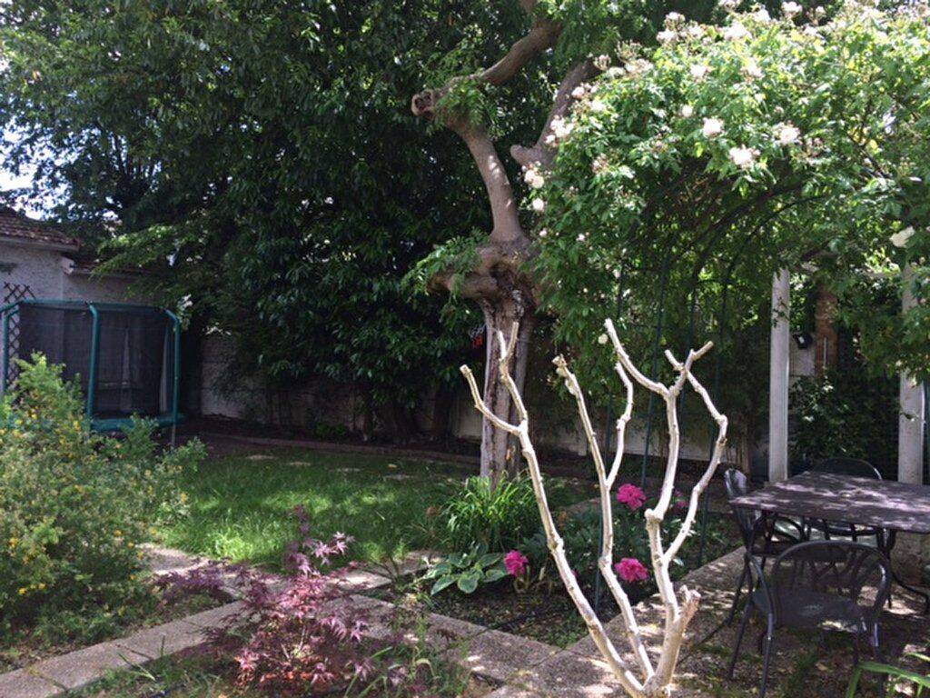 Maison 6 pièces 150 m² · à Arcueil · 150 m² · 2 315 €/mois