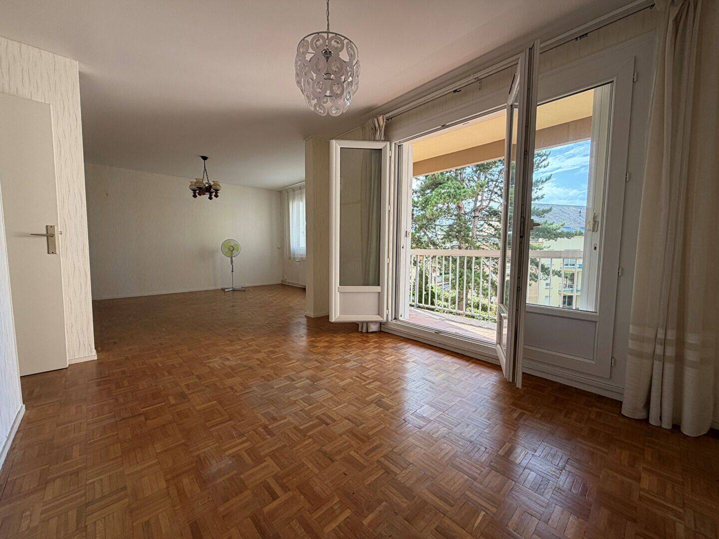 Appartement 3 pièces 75 m² · à Dieppe · 75,5 m² · 153 700 €