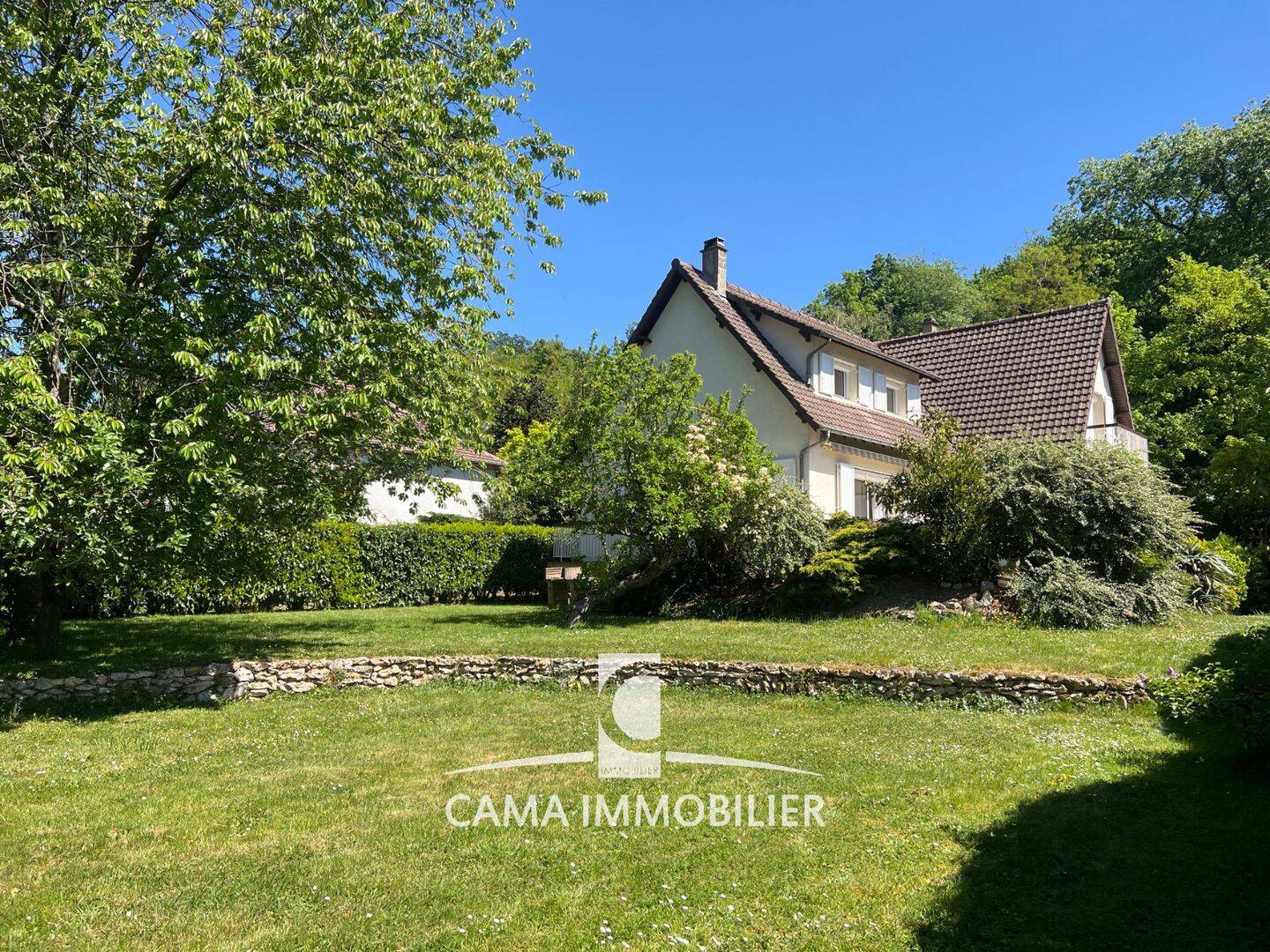 Maison 6 pièces 160 m² · à Buc · 160 m² · 970 000 €