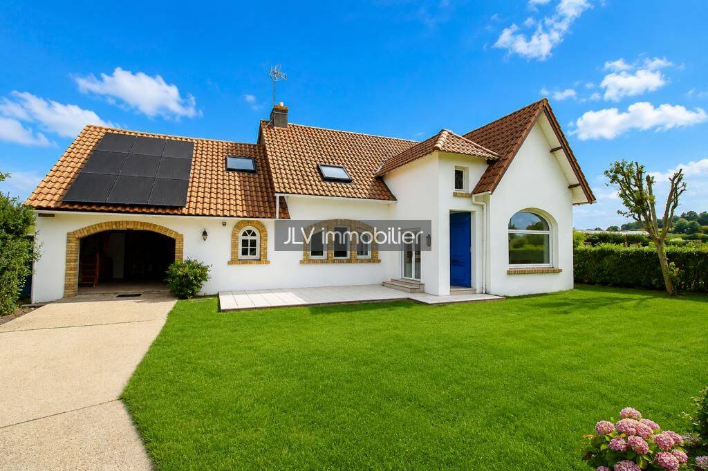 Maison 8 pièces 145 m² · à Watten · 145 m² · 261 900 €