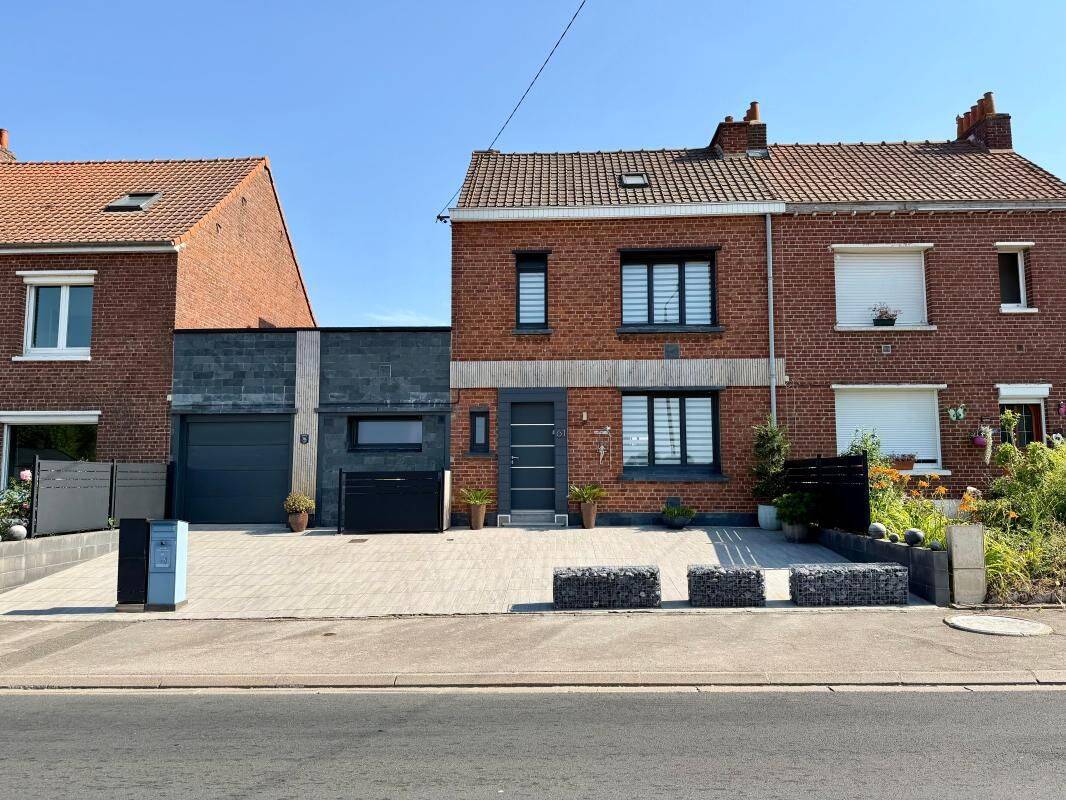 Maison 4 pièces 117 m² · à Steenbecque · 116,5 m² · 235 000 €