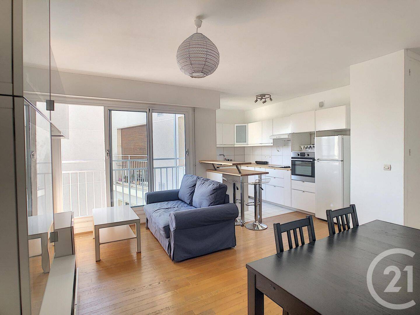 Appartement 2 pièces 47 m² · à Paris 15ème Arrondissement · 46,9 m² · 1 681 €