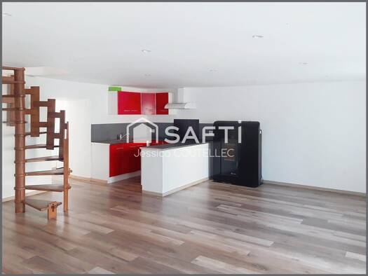 Maison à vendre 170 000 € 5 pièces 4 chambres 85 m² 155 m² de terrain Sud et Bourg Guer 56380