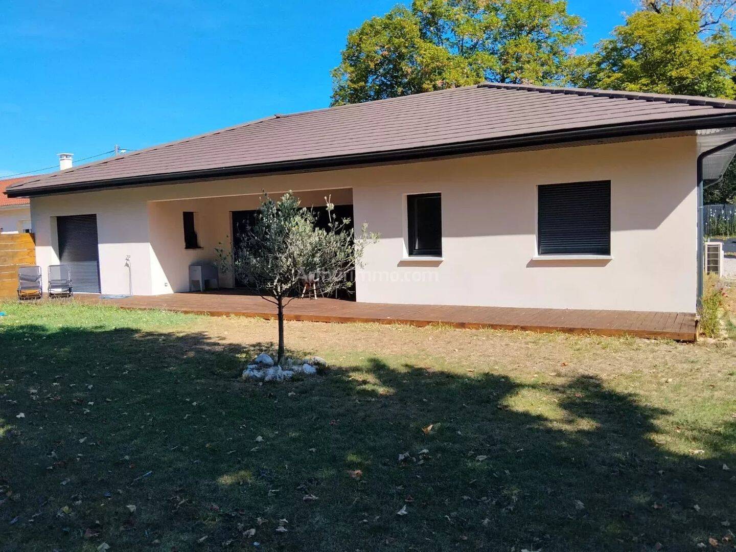 Maison 4 pièces 105 m² · à Saint-Victor-de-Morestel · 105 m² · 328 500 €