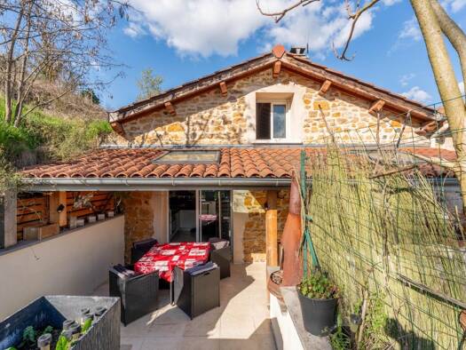 Duplex à vendre 297 000 € 5 pièces 3 chambres 95,9 m² Sain-Bel 69210