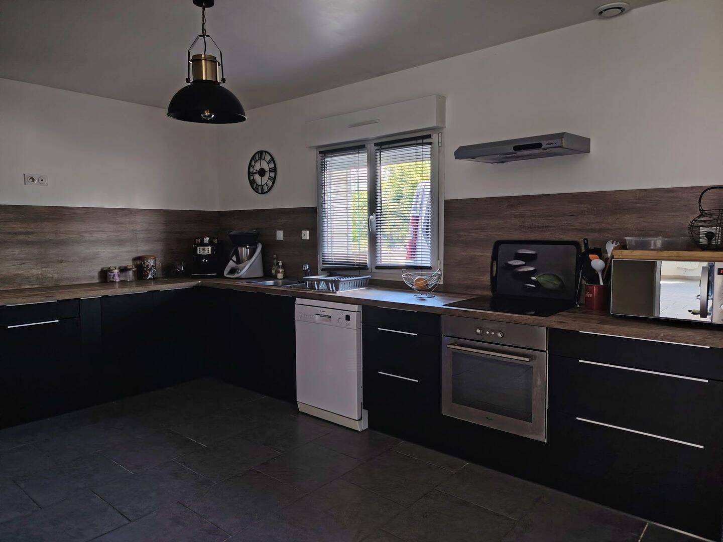Maison 4 pièces 110 m² · à Beuzeville · 110 m² · 950 €